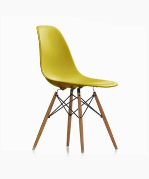 Eames plastic side chair
